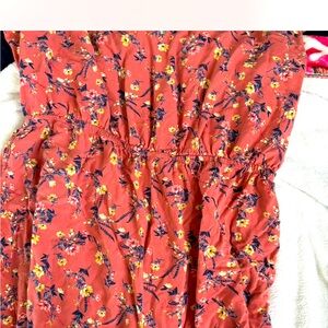 Long floral romper size large but fits like medium